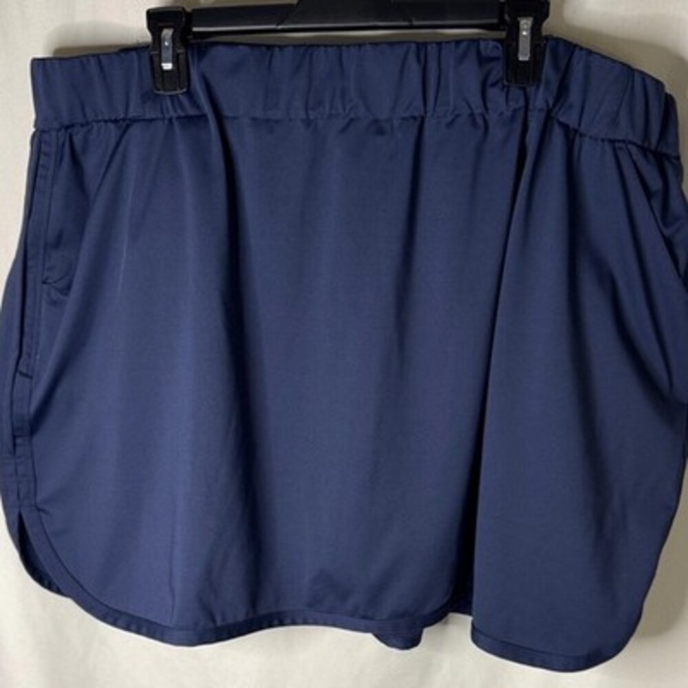 Columbia Women's Dark Blue Skort